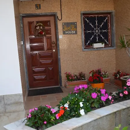 Beija-flor House Ribamar (Torres Vedras)