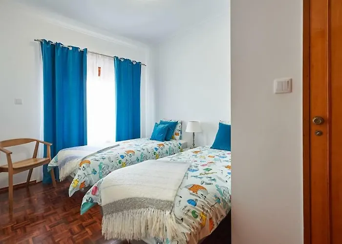 Tatil Evi Beija-flor House Ribamar (Torres Vedras)